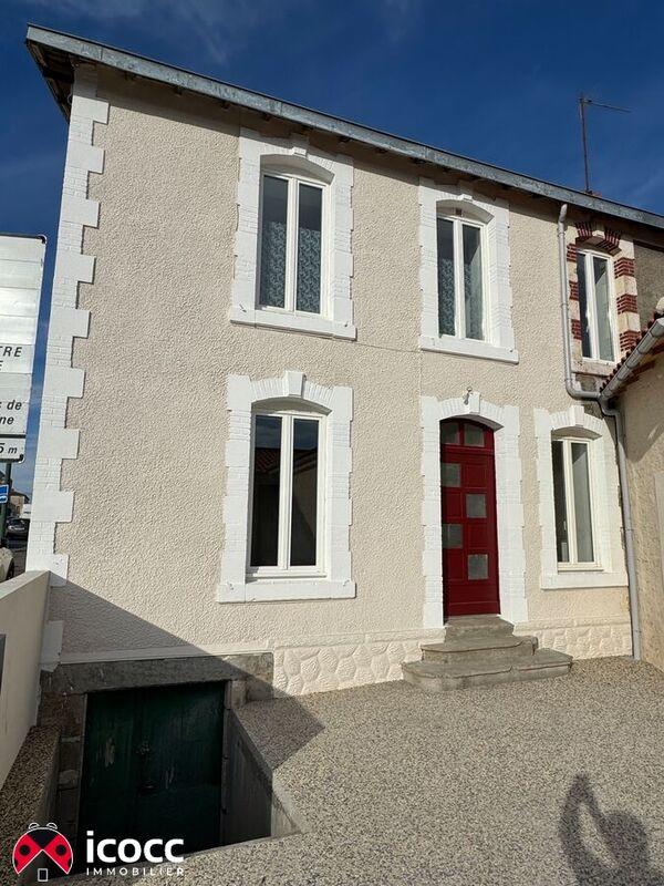 Maison de ville - 77 m² - 4 pièces