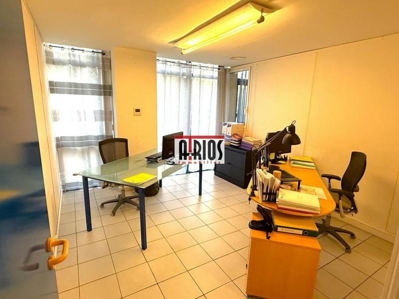 Bureau - 315 m²