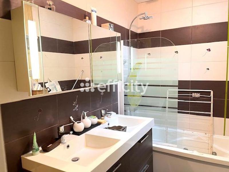 Maison - 115 m² - 6 pièces