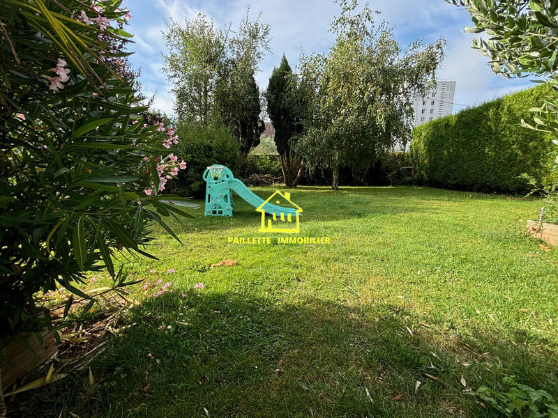 Maison - 167 m² - 5 pièces