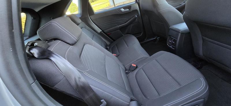 Ford Kuga 2,5 Fhev E85 Titanium camera