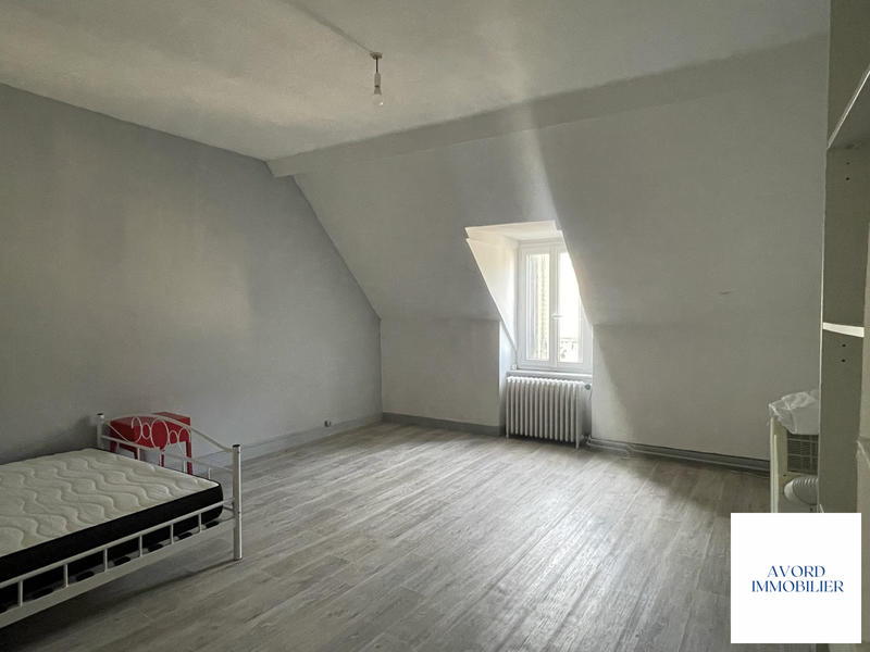 Maison - 75 m² - 6 pièces