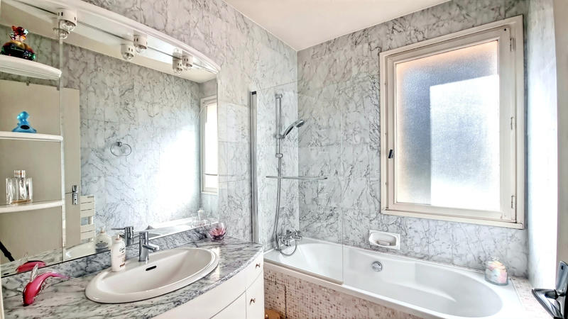 Appartement - 89 m² - 4 pièces