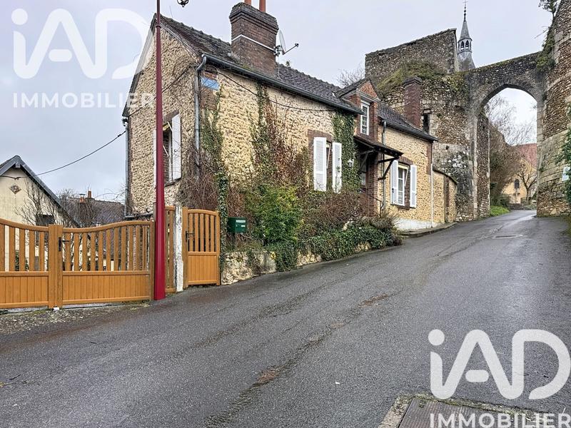 Maison de village - 110 m² - 3 pièces