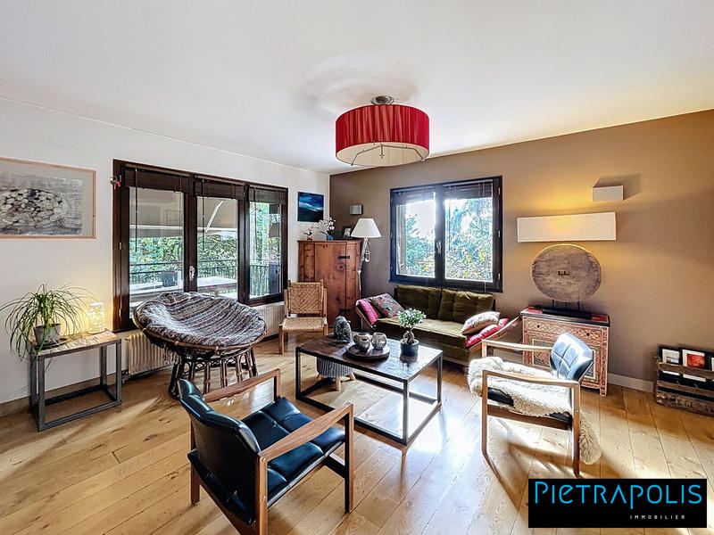 Maison ancienne - 196 m² - 8 pièces