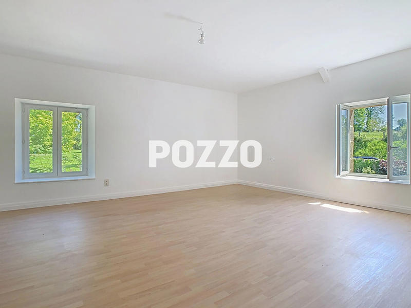 Maison - 191 m² - 9 pièces