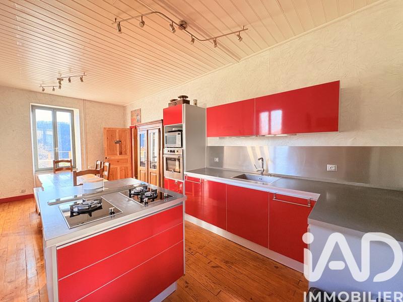 Maison - 151 m² - 6 pièces