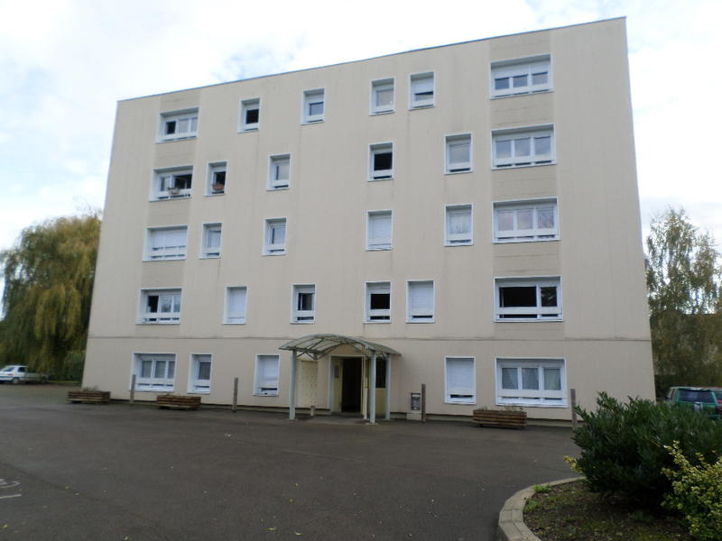 Appartement - 80 m² - 4 pièces