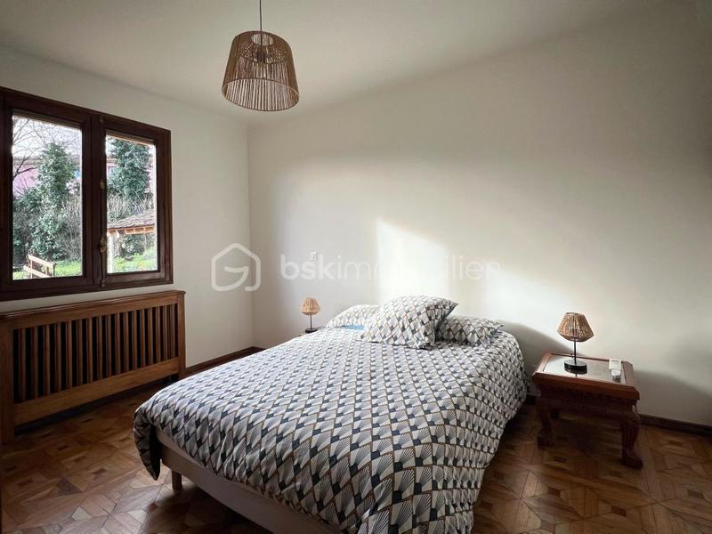 Villa - 197 m² - 7 pièces