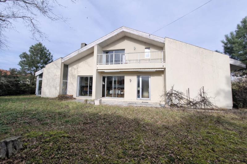 Maison - 153 m² - 5 pièces