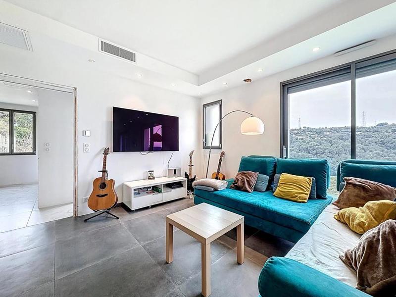 Maison - 123 m² - 5 pièces