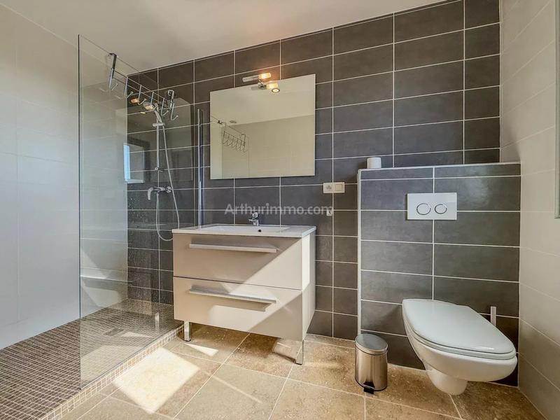 Maison - 168 m² - 7 pièces