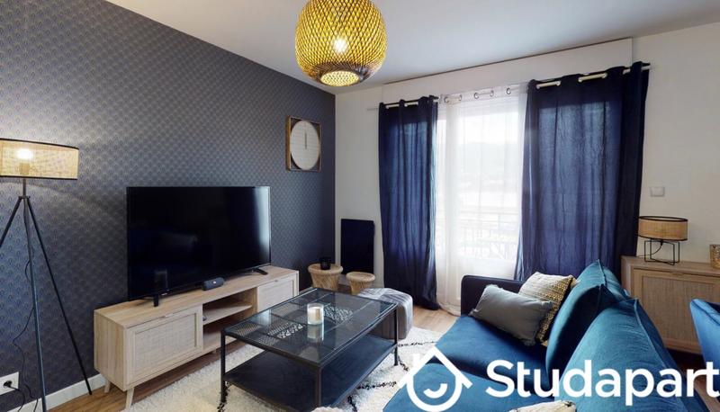 Chambre - 9 m² - 1 pièce