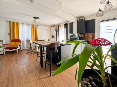 Maison - 130 m² - 6 pièces