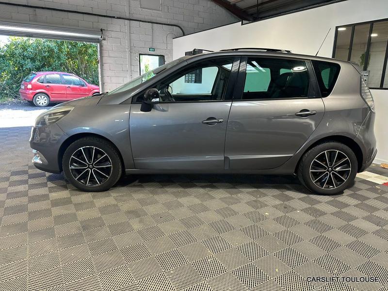Renault Scénic 3 1.5 DCi 110ch -Bose-Boite Auto-Toit Ouvrant-Garantie 6 Mois-