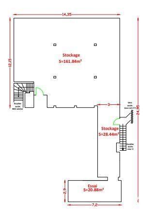 Local commercial - 1 700 m²
