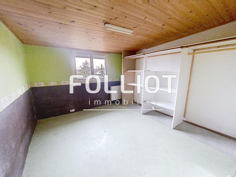 Maison - 221 m² - 6 pièces