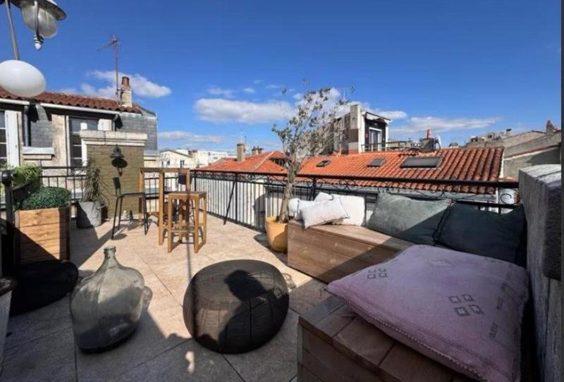 Appartement - 77 m² - 3 pièces