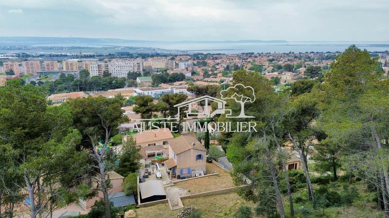 Maison - 136 m² - 6 pièces