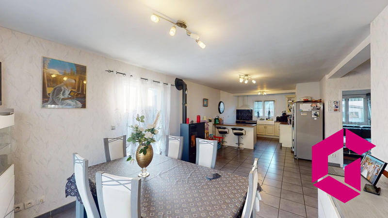 Villa - 101 m² - 6 pièces