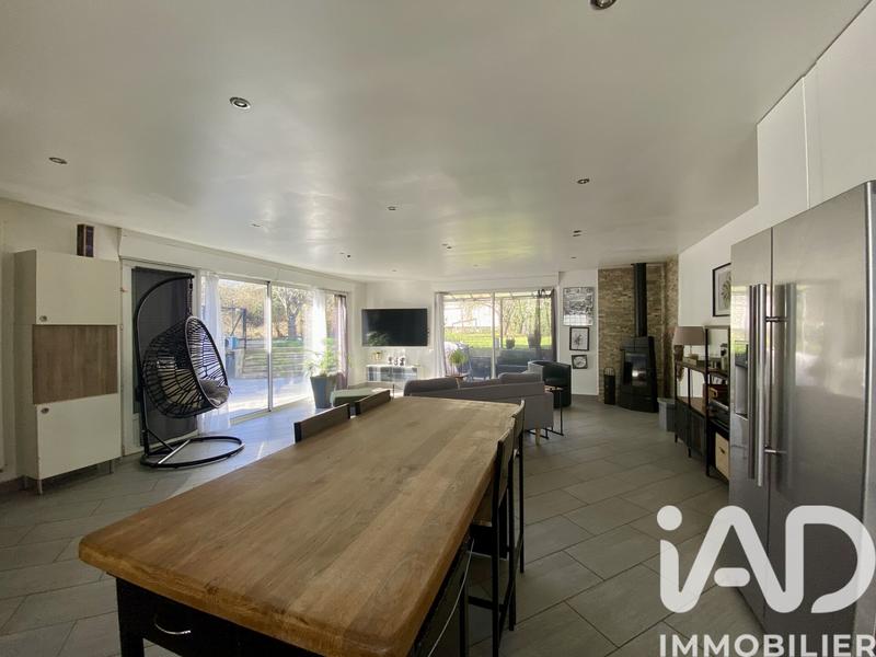 Maison - 105 m² - 5 pièces