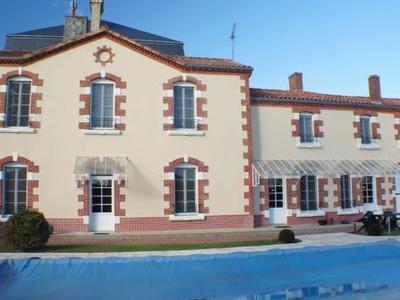 Maison - 190 m² - 7 pièces