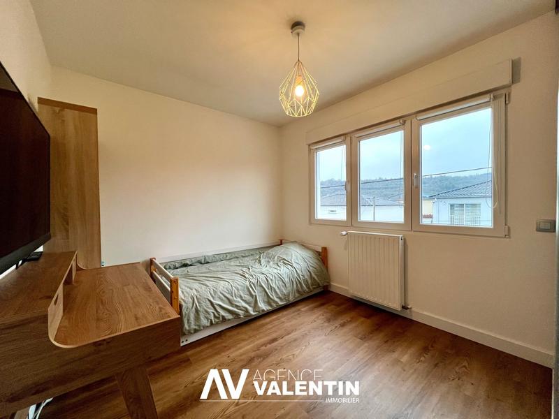 Maison - 83 m² - 4 pièces