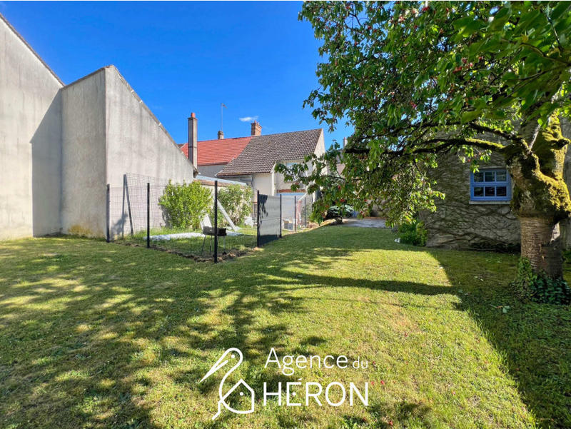 Maison - 112 m² - 6 pièces