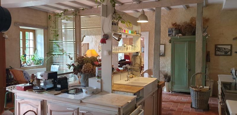 Maison - 450 m² - 13 pièces