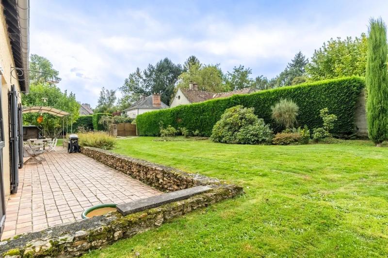 Propriété - 210 m² - 7 pièces