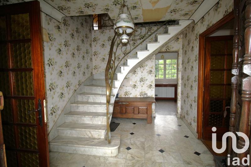 Maison - 136 m² - 7 pièces