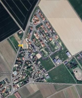 Maison - 93 m² - 4 pièces