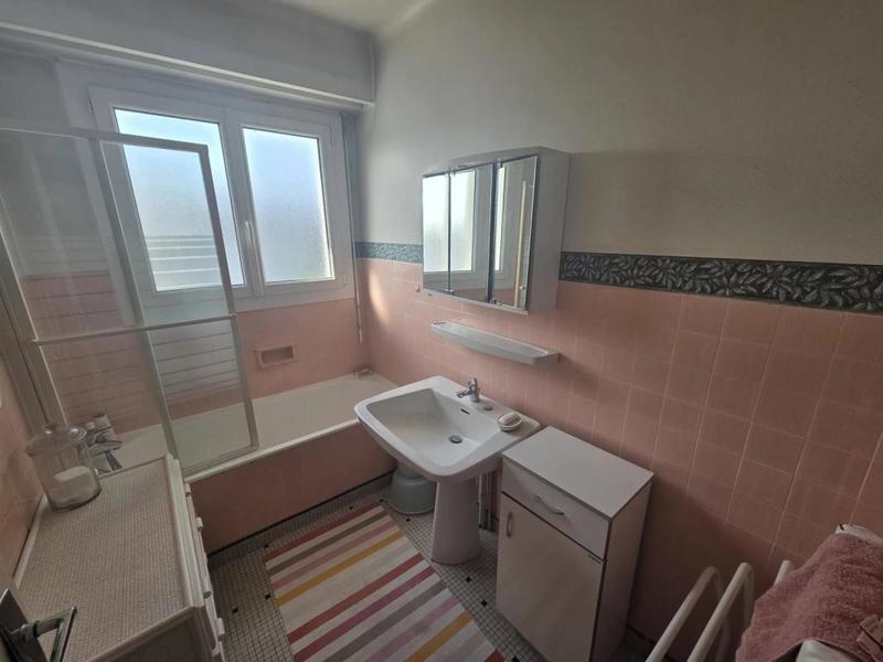 Appartement - 93 m² - 4 pièces