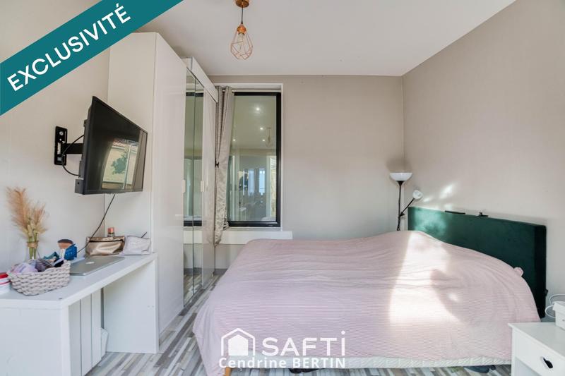 Appartement - 77 m² - 5 pièces