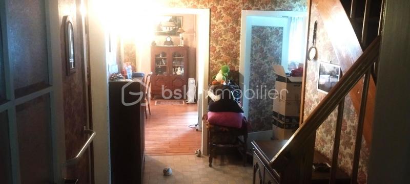 Maison - 220 m² - 6 pièces