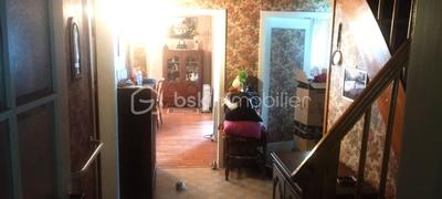 Maison - 220 m² - 6 pièces