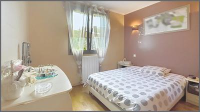 Maison - 100 m² - 6 pièces