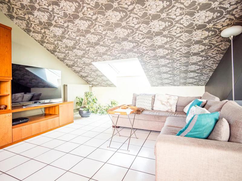 Appartement - 218 m² - 6 pièces