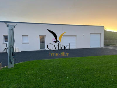 Local commercial - 75 m² - 3 pièces