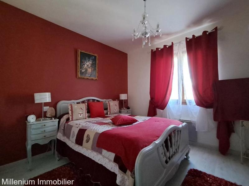 Maison - 93 m² - 4 pièces