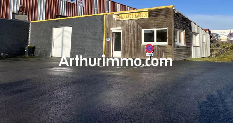 Bureau - 261 m² - 3 pièces