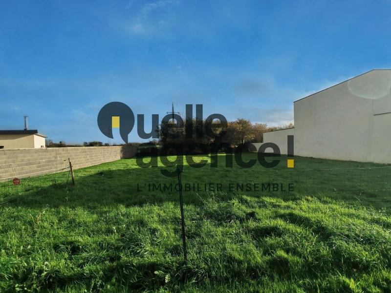 Terrain constructible - 829 m²