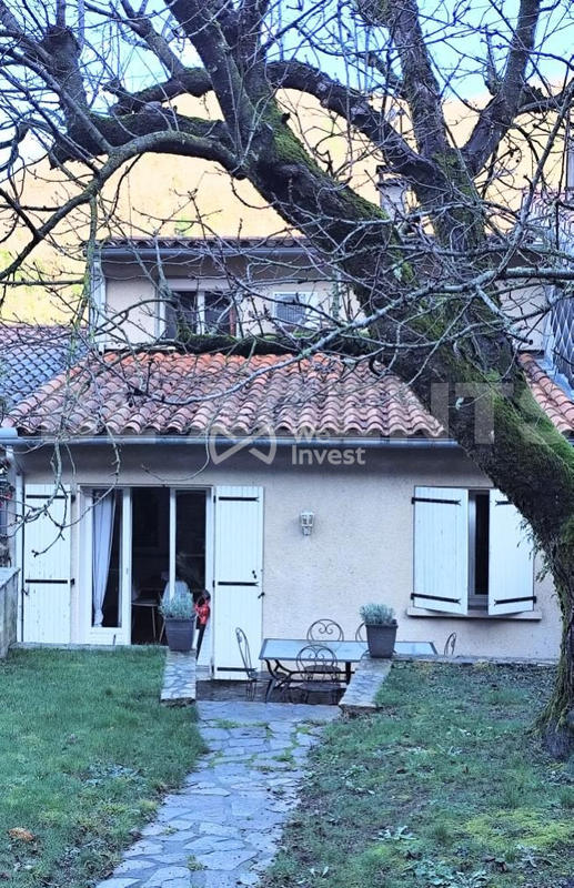 Maison - 102 m² - 4 pièces