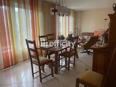 Maison - 113 m² - 5 pièces