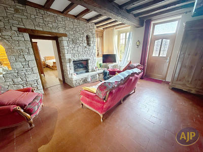 Maison - 152 m² - 6 pièces
