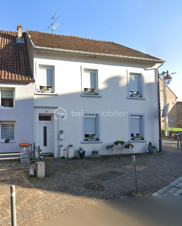 Maison - 106 m² - 5 pièces