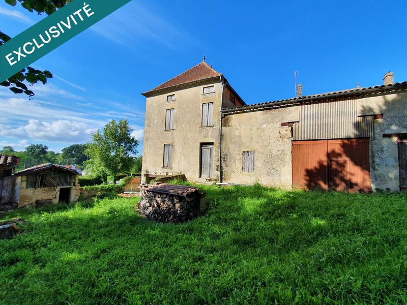 Maison - 275 m² - 11 pièces
