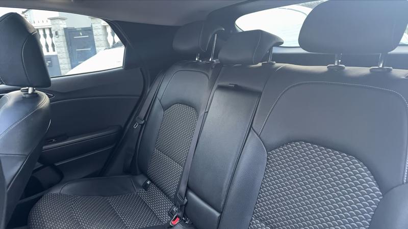 Kia Xceed 1.6 GDi 141 Hybrid Dct6 Premium Business