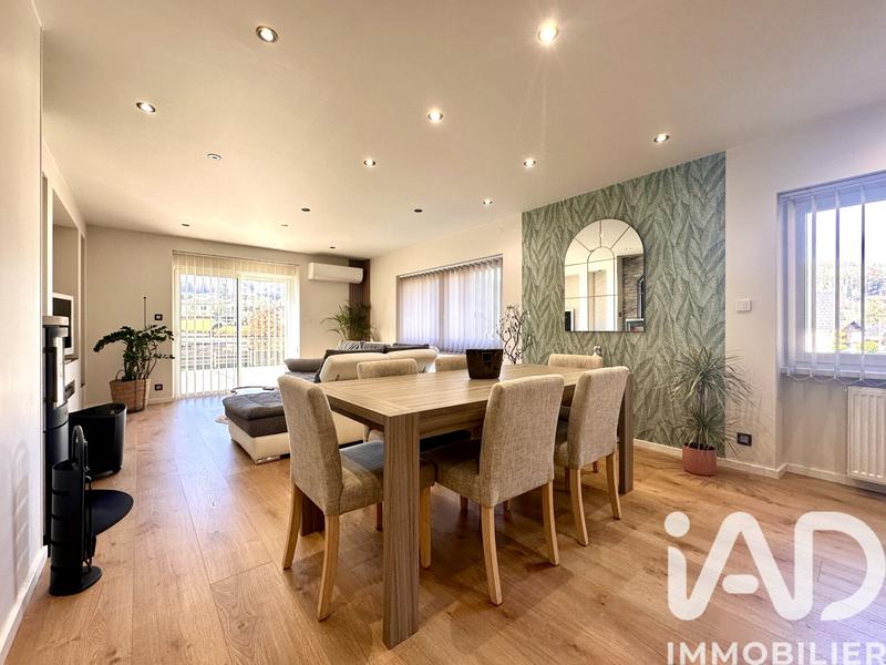 Maison - 170 m² - 8 pièces