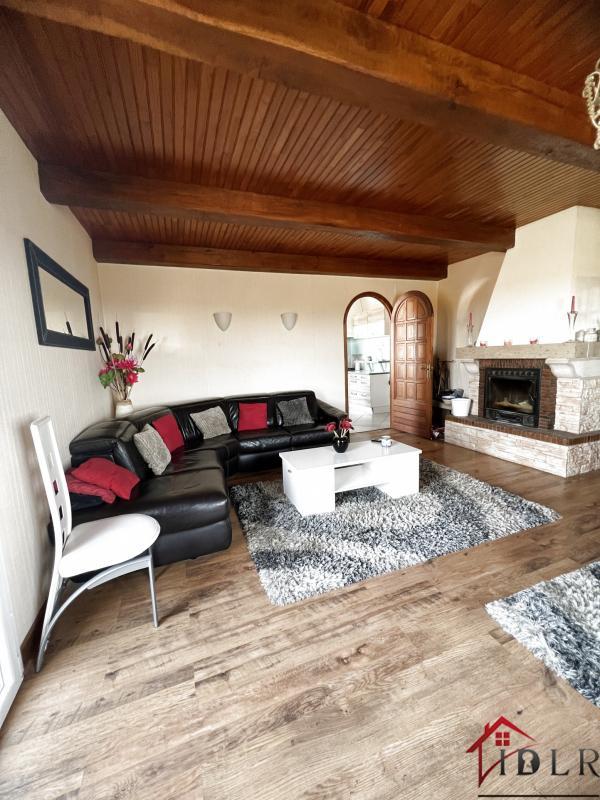 Propriété - 230 m² - 7 pièces